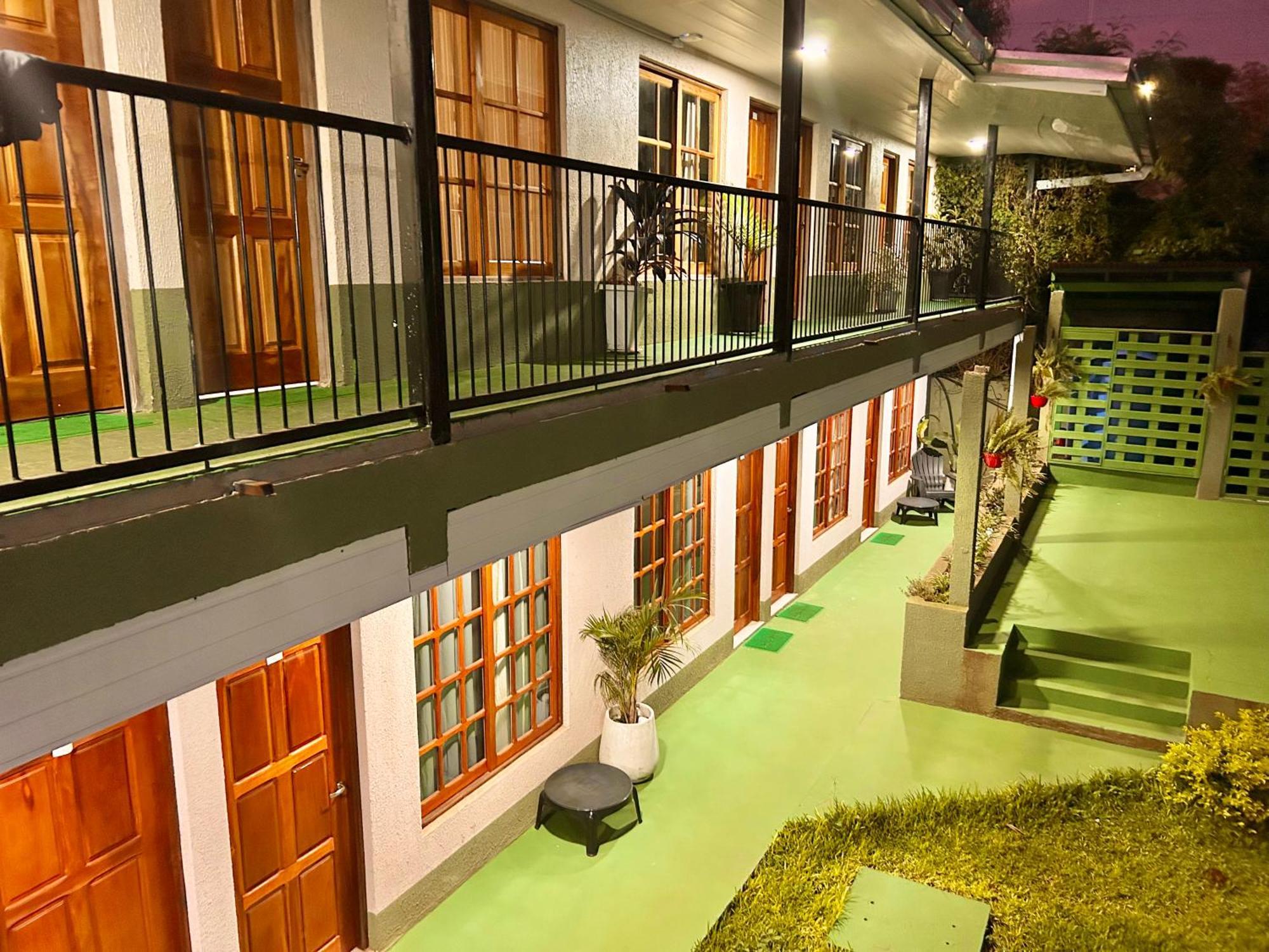 Tupa Hotel Iguazu Puerto Iguazú Dış mekan fotoğraf